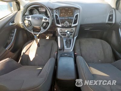 Zdjęcie 8 z 12 samochodu: 2012 FORD FOCUS TITANIUM VIN:1FAHP3N25CL301012 - miniatura