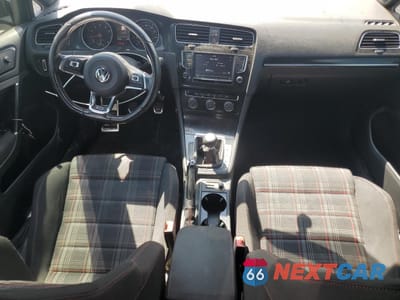 Zdjęcie 8 z 14 samochodu: 2016 VOLKSWAGEN GTI S/SE VIN:3VW5T7AU5GM060951 - miniatura