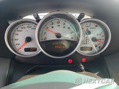 Zdjęcie 9 z 12 samochodu: 2004 PORSCHE BOXSTER S VIN:WP0CB29804U660310 - miniatura
