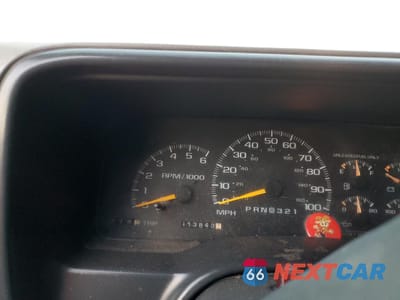 Zdjęcie 9 z 12 samochodu: 2000 CHEVROLET GMT-400 C3500 VIN:1GBGC34R5YF412072 - miniatura