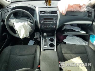 Zdjęcie 8 z 13 samochodu: 2015 NISSAN ALTIMA VIN:1N4AL3AP5FC226637 - miniatura
