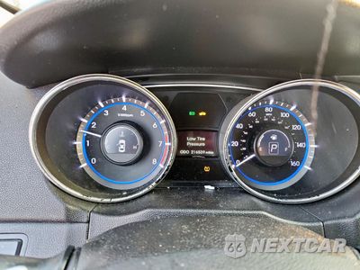 Zdjęcie 9 z 14 samochodu: 2013 HYUNDAI SONATA SE VIN:5NPEC4AC7DH773151 - miniatura