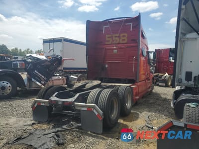 Czwarte zdjęcie samochodu z boku: 2023 VOLVO VN VNL - TRUCKS SEMI TRUCK VIN:4V4NC9EH4PN616494 - miniatura