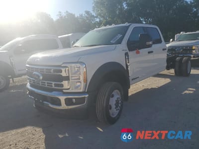 2023 FORD F550 SUPER DUTY 1FD0W5HTXPEC31961 - główne zdjęcie licytacji z USA - miniatura