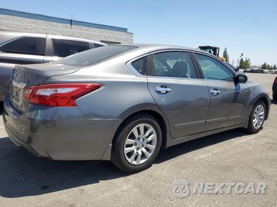 Trzecie zdjęcie samochodu z tyłu: 2017 NISSAN ALTIMA 2.5 VIN:1N4AL3AP3HN361963 - miniatura