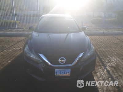 Piąte zdjęcie samochodu w środku: 2016 NISSAN ALTIMA 2.5 VIN:1N4AL3AP2GC245194 - miniatura