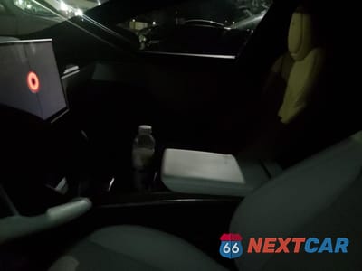 Zdjęcie 7 z 12 samochodu: 2021 TESLA MODEL S VIN:5YJSA1E52MF453771 - miniatura