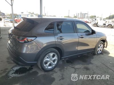 Trzecie zdjęcie samochodu z tyłu: 2025 HONDA HR-V LX VIN:3CZRZ1H38SM743243 - miniatura