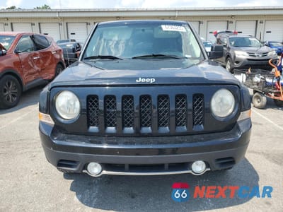Piąte zdjęcie samochodu w środku: 2012 JEEP PATRIOT LATITUDE VIN:1C4NJRFB5CD689594 - miniatura