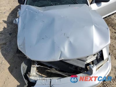 Zdjęcie 11 z 12 samochodu: 2005 FORD MUSTANG VIN:1ZVFT84N055228514 - miniatura