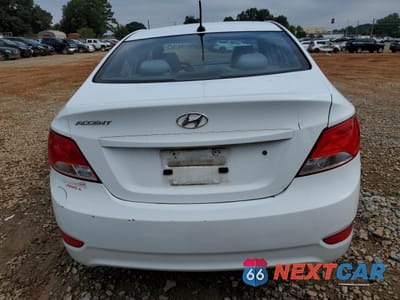 Zdjęcie 6 z 15 samochodu: 2017 HYUNDAI ACCENT SE VIN:KMHCT4AE1HU173273 - miniatura