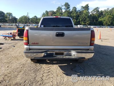 Zdjęcie 6 z 14 samochodu: 2001 GMC NEW SIERRA C1500 VIN:2GTEC19V211143183 - miniatura