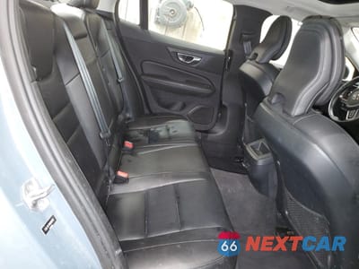 Zdjęcie 10 z 16 samochodu: 2022 VOLVO S60 B5 MOMENTUM VIN:7JRL12FZ9NG192384 - miniatura