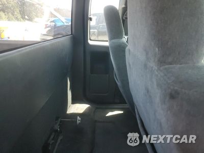 Zdjęcie 10 z 14 samochodu: 2001 CHEVROLET S TRUCK S10 VIN:1GCCS19W718249323 - miniatura