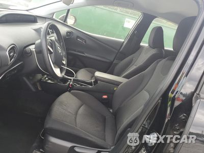 Zdjęcie 7 z 13 samochodu: 2017 TOYOTA PRIUS VIN:JTDKARFU0H3043221 - miniatura