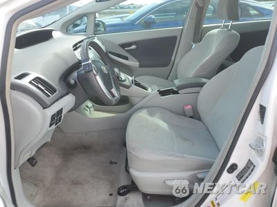 Zdjęcie 7 z 14 samochodu: 2010 TOYOTA PRIUS VIN:JTDKN3DU4A0163289 - miniatura