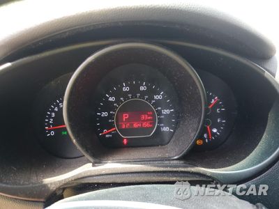 Zdjęcie 9 z 13 samochodu: 2014 KIA SOUL + VIN:KNDJP3A59E7704420 - miniatura