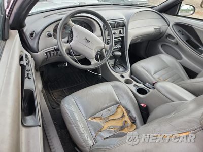 Zdjęcie 8 z 13 samochodu: 2001 FORD MUSTANG GT VIN:1FAFP42X31F132388 - miniatura