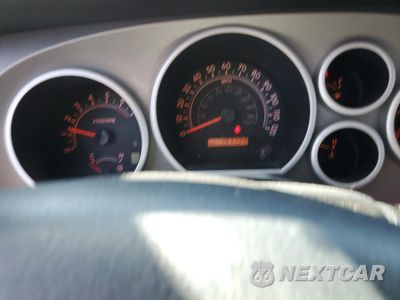Zdjęcie 9 z 12 samochodu: 2011 TOYOTA TUNDRA DOUBLE CAB SR5 VIN:5TFRY5F19BX114764 - miniatura