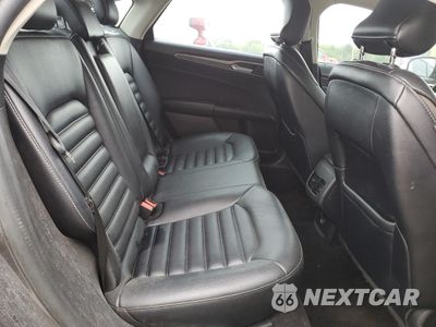 Zdjęcie 10 z 13 samochodu: 2019 FORD FUSION SEL VIN:3FA6P0CD8KR265004 - miniatura