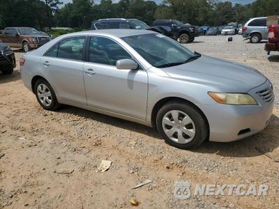Czwarte zdjęcie samochodu z boku: 2007 TOYOTA CAMRY CE VIN:4T1BE46K17U680497 - miniatura