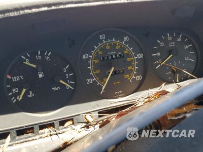 Zdjęcie 9 z 13 samochodu: 1984 MERCEDES-BENZ 300 DT VIN:WDBAB33A1EA068120 - miniatura