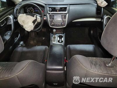 Zdjęcie 8 z 12 samochodu: 2017 NISSAN ALTIMA 2.5 S VIN:1N4AL3AP4HC251290 - miniatura