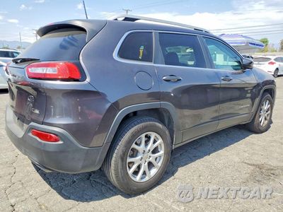 Trzecie zdjęcie samochodu z tyłu: 2017 JEEP CHEROKEE LATITUDE VIN:1C4PJMCSXHW575375 - miniatura