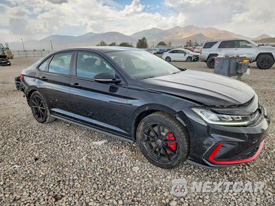 Czwarte zdjęcie samochodu z boku: 2025 VOLKSWAGEN JETTA GLI AUTOBAHN VIN:3VW1T7BU7SM062853 - miniatura