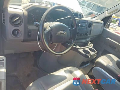 Zdjęcie 8 z 13 samochodu: 2013 FORD ECONOLINE E250 VAN VIN:1FTNE2EW8DDA94031 - miniatura