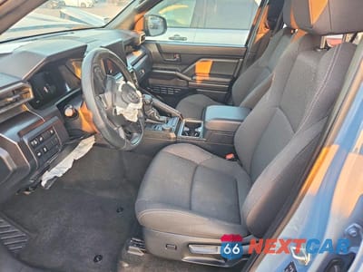 Zdjęcie 7 z 14 samochodu: 2025 TOYOTA 4RUNNER SR5 VIN:JTEVA5AR9S5001971 - miniatura