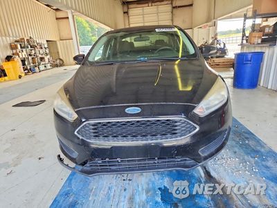 Piąte zdjęcie samochodu w środku: 2016 FORD FOCUS SE VIN:1FADP3F21GL204215 - miniatura