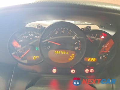 Zdjęcie 9 z 13 samochodu: 2001 PORSCHE BOXSTER VIN:WP0CA29851U625339 - miniatura