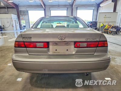 Zdjęcie 6 z 13 samochodu: 1997 TOYOTA CAMRY LE VIN:4T1BG22K0VU177903 - miniatura