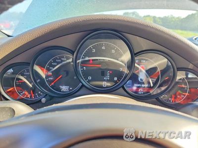 Zdjęcie 9 z 12 samochodu: 2014 PORSCHE PANAMERA 2 VIN:WP0AA2A77EL007123 - miniatura
