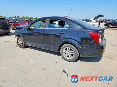 Drugie zdjęcie samochodu z przodu: 2015 CHEVROLET SONIC LT VIN:1G1JC5SH8F4140609 - miniatura