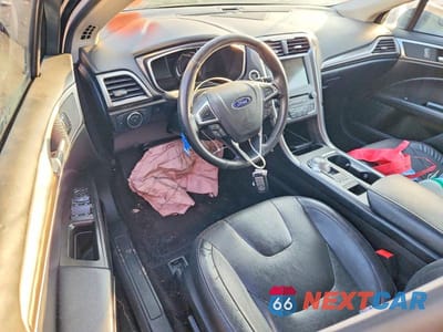 Zdjęcie 8 z 13 samochodu: 2017 FORD FUSION SE VIN:3FA6P0T91HR185340 - miniatura