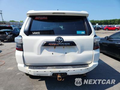 Zdjęcie 6 z 13 samochodu: 2016 TOYOTA 4RUNNER TRAIL VIN:JTEBU5JR8G5303429 - miniatura