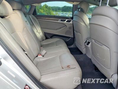 Zdjęcie 10 z 12 samochodu: 2016 HYUNDAI GENESIS 3.8L VIN:KMHGN4JE2GU127770 - miniatura