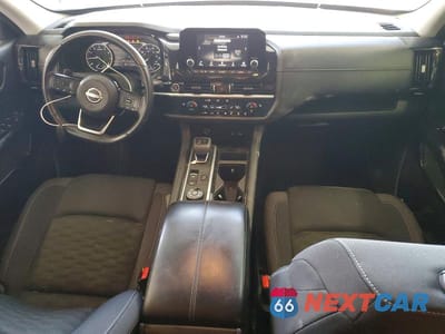 Zdjęcie 8 z 14 samochodu: 2022 NISSAN PATHFINDER SV VIN:5N1DR3BC7NC268447 - miniatura