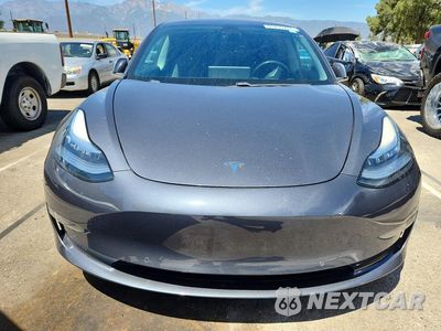 Piąte zdjęcie samochodu w środku: 2018 TESLA MODEL 3 VIN:5YJ3E1EA0JF016398 - miniatura