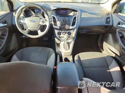Zdjęcie 8 z 12 samochodu: 2014 FORD FOCUS SE VIN:1FADP3K28EL375062 - miniatura