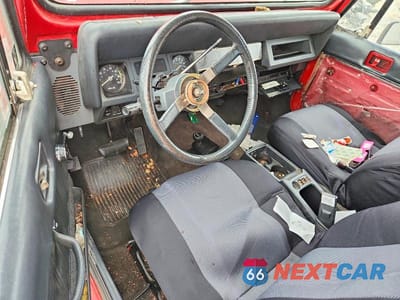 Zdjęcie 8 z 12 samochodu: 1991 JEEP WRANGLER / YJ RENEGADE VIN:2J4FY69S6MJ117046 - miniatura