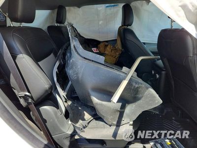 Zdjęcie 11 z 13 samochodu: 2024 FORD EXPLORER XLT VIN:1FMSK8DH8RGA67043 - miniatura