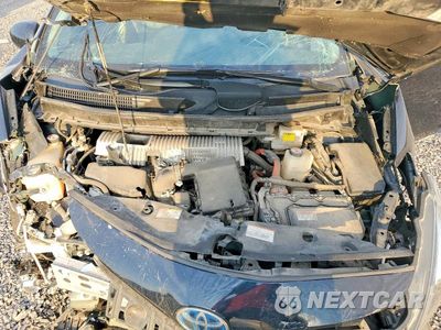 Zdjęcie 11 z 12 samochodu: 2017 TOYOTA PRIUS V FIVE VIN:JTDZN3EU8HJ067750 - miniatura