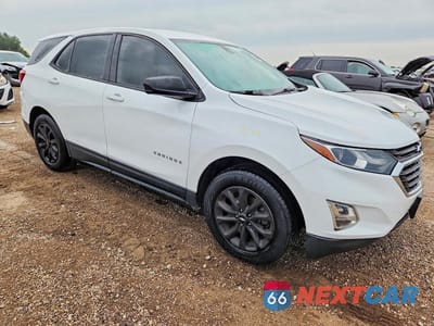 Czwarte zdjęcie samochodu z boku: 2018 CHEVROLET EQUINOX LS VIN:3GNAXHEV1JS501385 - miniatura