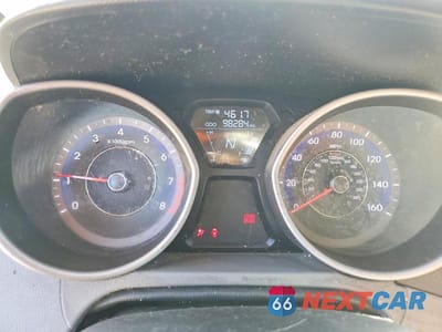 Zdjęcie 9 z 12 samochodu: 2011 HYUNDAI ELANTRA GLS VIN:KMHDH4AE9BU122651 - miniatura