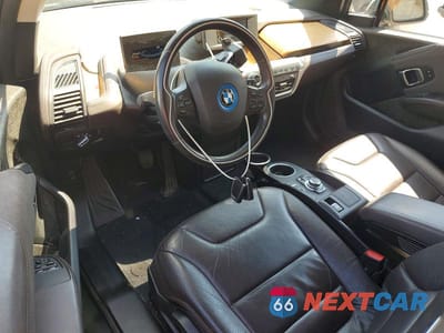 Zdjęcie 8 z 13 samochodu: 2016 BMW I3 4D HATCHBACK VIN:WBY1Z2C53EV285802 - miniatura
