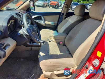 Zdjęcie 7 z 13 samochodu: 2011 TOYOTA RAV4 BASE VIN:JTMBF4DV8B5043401 - miniatura