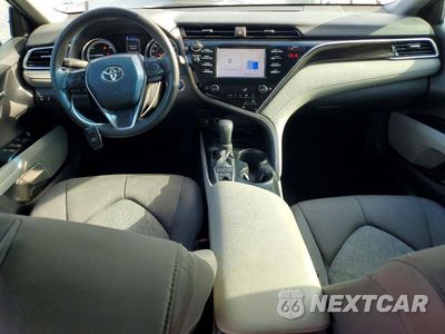 Zdjęcie 8 z 12 samochodu: 2018 TOYOTA CAMRY LE VIN:4T1B31HK7JU500576 - miniatura
